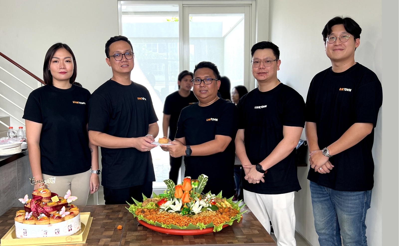 Linktown Resmikan Kantor Cabang di Surabaya